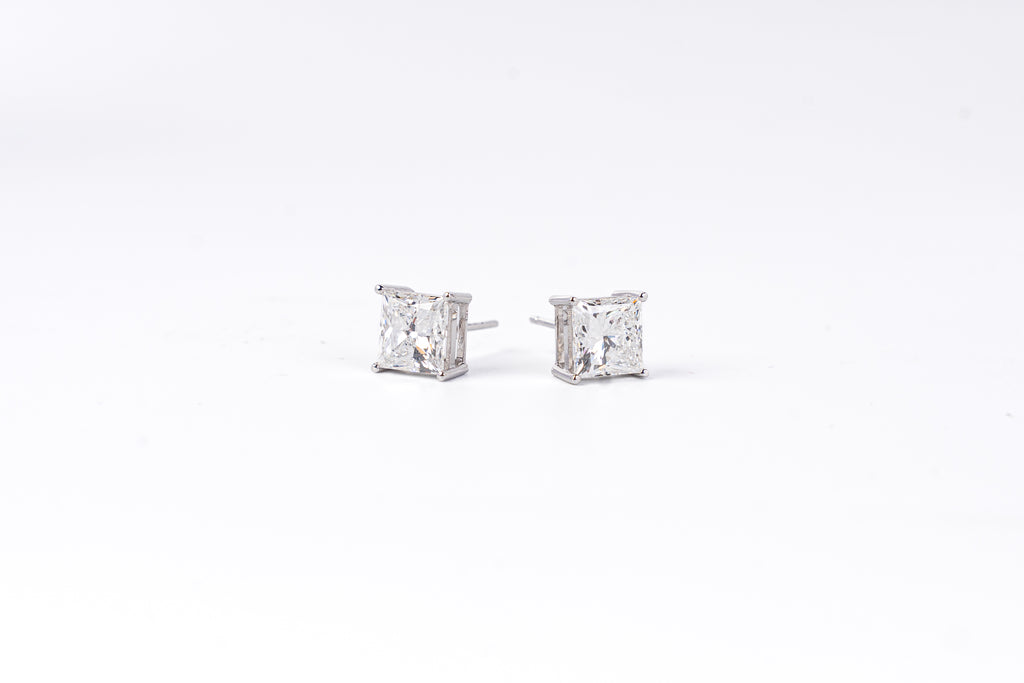 Lab-Grown Diamond Princess Cut Stud Earrings