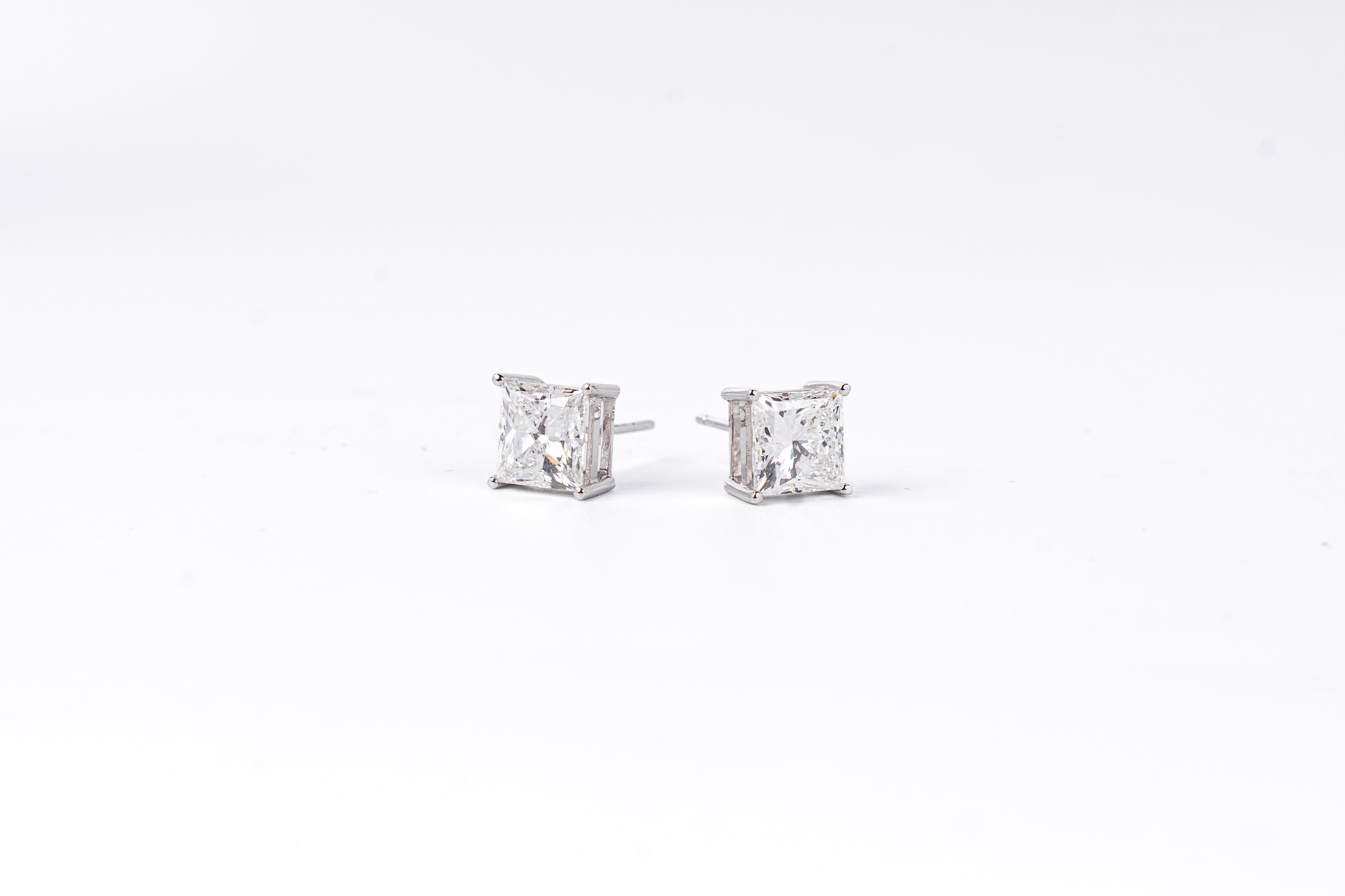 Lab-Grown Diamond Princess Cut Stud Earrings