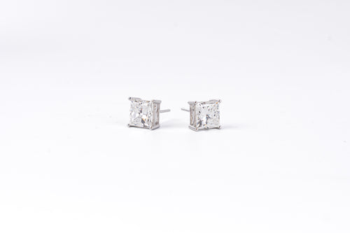 Lab-Grown Diamond Princess Cut Stud Earrings